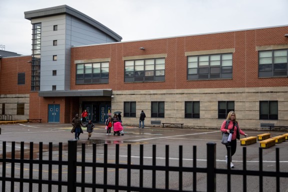 Students leaving Frances E Willard Elementary School